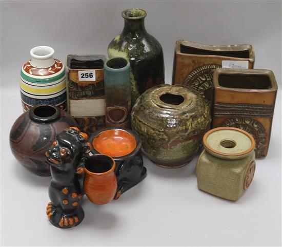 Four Louis Hudson vases and other studio pottery vessels